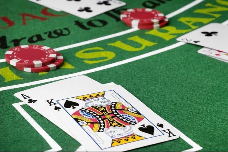 Tampilan dashboard Microgaming di kawanhoki menampilkan ribuan judul permainan dengan filter kategori